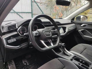 2022 Audi Q3 35 TFSI II (F3), серый, 3290000 рублей, вид 4