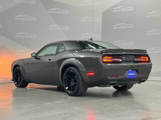 2018 Dodge Challenger III Рестайлинг 2, серый, 4000000 рублей, вид 3