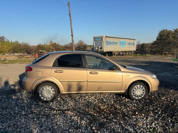 2008 Chevrolet Lacetti I, бежевый, 500000 рублей - вид 2