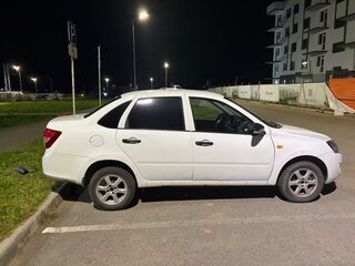 2012 Lada (ВАЗ) Granta I, белый, 250000 рублей, вид 2