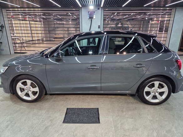 2016 Audi A1 I (8X) Рестайлинг, серый, 1500000 рублей - вид 3