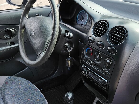 2012 Daewoo Matiz I Рестайлинг, серебристый, 375000 рублей - вид 12
