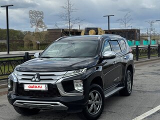 2021 Mitsubishi Pajero Sport III Рестайлинг, чёрный, 3299999 рублей, вид 1