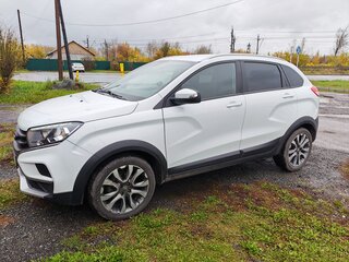2019 Lada (ВАЗ) XRAY Cross I, белый, 850000 рублей, вид 4