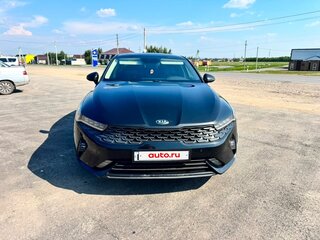 2021 Kia K5 III, чёрный, 2650000 рублей, вид 5