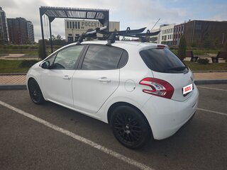 2013 Peugeot 208 I, белый, 760000 рублей, вид 5