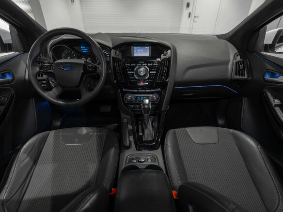 2014 Ford Focus III, белый, 1075000 рублей - вид 7