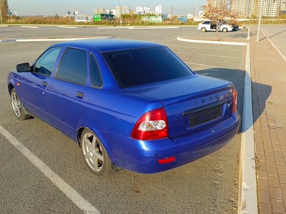 2010 Lada (ВАЗ) Priora I, синий, 550000 рублей - вид 3