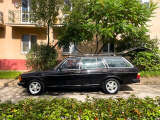 1983 Mercedes-Benz W123 240, коричневый, 519000 рублей, вид 4