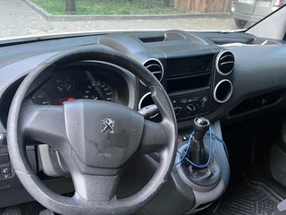 2020 Peugeot Partner II Рестайлинг 2, белый, 1300000 рублей, вид 4