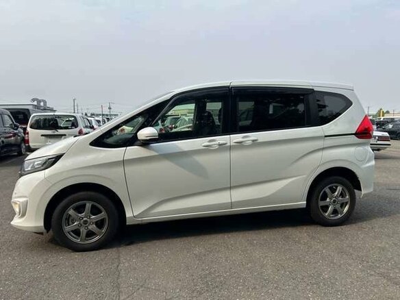 2019 Honda Freed II, белый, 1140000 рублей - вид 14