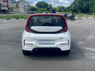2022 Kia Soul III, белый, 2090000 рублей, вид 4