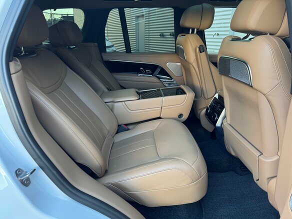 2022 Land Rover Range Rover P530 MHEV V, белый, 18990000 рублей - вид 30