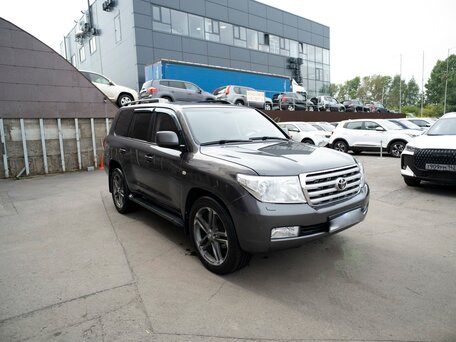 2008 Toyota Land Cruiser 200 Series, серый, 2699000 рублей, вид 4