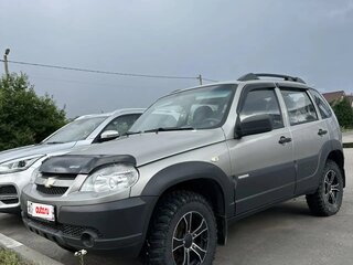 2014 Chevrolet Niva I Рестайлинг, серый, 550000 рублей, вид 1