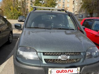 2018 Chevrolet Niva I Рестайлинг, зелёный, 800000 рублей, вид 1