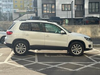 2016 Volkswagen Tiguan Euro 6 I Рестайлинг, белый, 1430000 рублей, вид 3