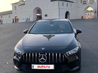 2020 Mercedes-Benz A-Класс 200 IV (W177), чёрный, 3200000 рублей, вид 1