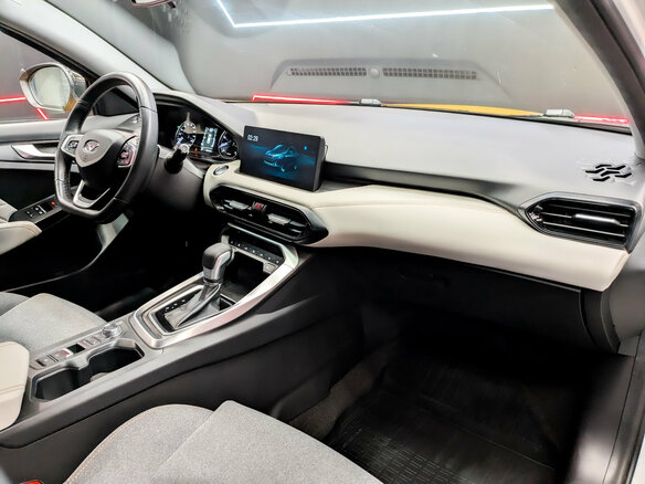 2023 Kaiyi E5, жёлтый, 755000 рублей - вид 10