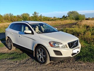 2011 Volvo XC60 I, белый, 1400000 рублей, вид 3