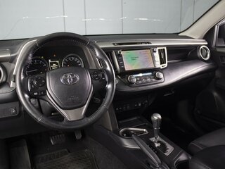2018 Toyota RAV4 IV (XA40) Рестайлинг, белый, 2970000 рублей, вид 5