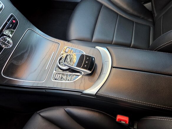 2015 Mercedes-Benz C-Класс 200 IV (W205), коричневый - вид 19