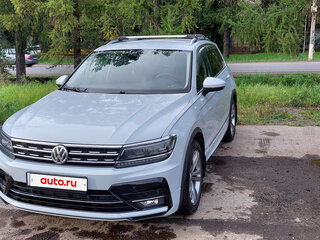 2020 Volkswagen Tiguan II, серебристый, 3500000 рублей, вид 2