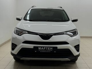 2017 Toyota RAV4 IV (XA40) Рестайлинг, белый, 2388000 рублей, вид 2