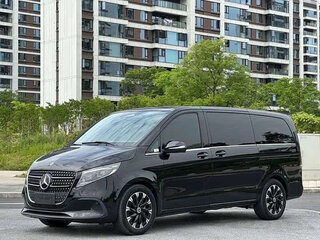 2025 Mercedes-Benz V-Класс Long 300 длинный III (W447) Рестайлинг 2, чёрный, 8003124 рублей, вид 3