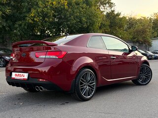 2011 Kia Cerato Koup II, красный, 1050000 рублей, вид 4