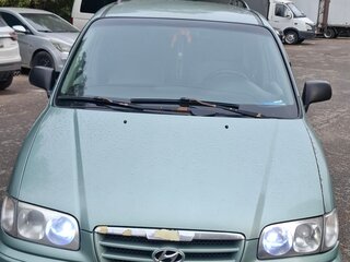 2004 Hyundai Trajet I Рестайлинг, серый, 450000 рублей, вид 1