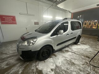 2012 Peugeot Partner II Рестайлинг, серебристый, 630000 рублей, вид 2