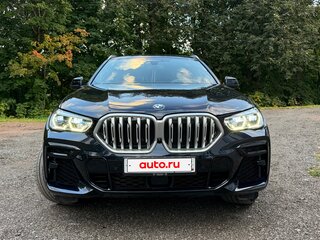 2021 BMW X6 40i III (G06), синий, 8400000 рублей, вид 2