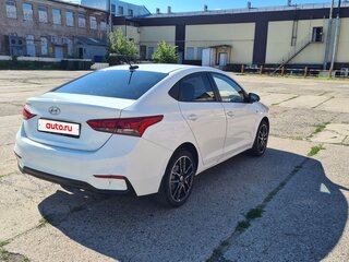 2017 Hyundai Solaris II, белый, 790000 рублей, вид 5