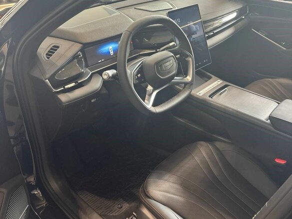 2026 Geely Preface I, чёрный, 3434990 рублей - вид 8