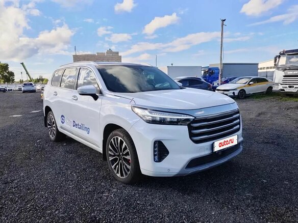 2023 Exeed VX I, белый - вид 2