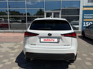 2021 Lexus NX 300 I Рестайлинг, белый, 3400000 рублей, вид 4