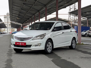 2014 Hyundai Solaris I Рестайлинг, белый, 648900 рублей, вид 4