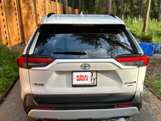 2024 Toyota RAV4 V (XA50), белый, 3700000 рублей, вид 5