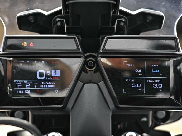 2021 Yamaha MT-09 Tracer (FJ-09), зелёный, 1299000 рублей - вид 8