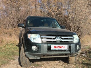 2008 Mitsubishi Pajero IV, зелёный, 1600000 рублей, вид 1