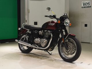 2016 Triumph Bonneville T120, красный, 899000 рублей, вид 3