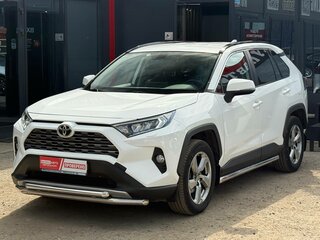 2020 Toyota RAV4 V (XA50), белый, 3170000 рублей, вид 4