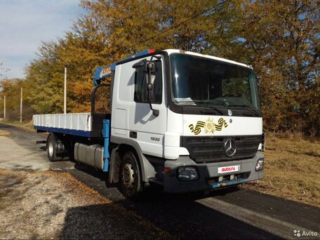 2008 Mercedes-Benz Actros, белый, 4500000 рублей, вид 1