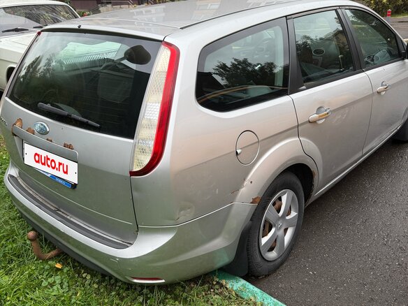 2010 Ford Focus II Рестайлинг, серебристый, 399000 рублей - вид 9