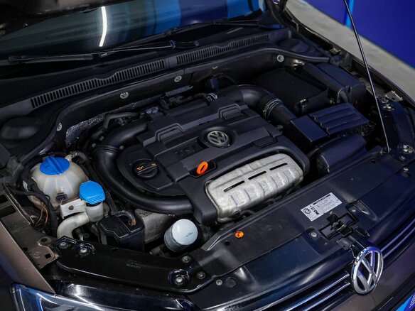 2013 Volkswagen Jetta VI, коричневый, 1250000 рублей - вид 4