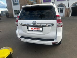 2014 Toyota Land Cruiser Prado 150 Series Рестайлинг 1, белый, 2900000 рублей, вид 4