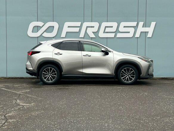2021 Lexus NX 250 II, серый, 5999000 рублей - вид 4