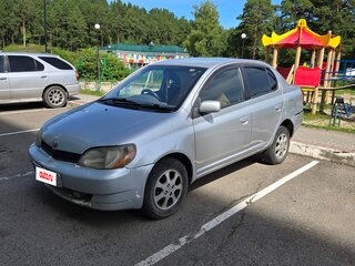 1999 Toyota Platz, серый, 365000 рублей, вид 2