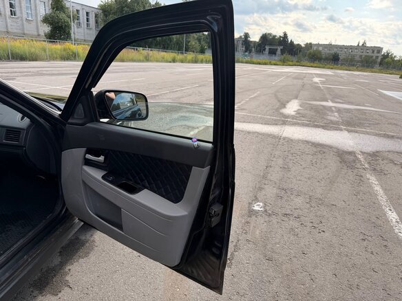 2010 Lada (ВАЗ) Priora I, чёрный, 330000 рублей - вид 19
